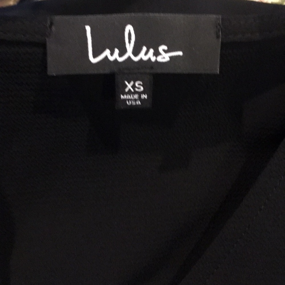 Black mid length dress - Picture 3 of 4